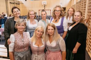 Volksschulemichaelbeuern 90
